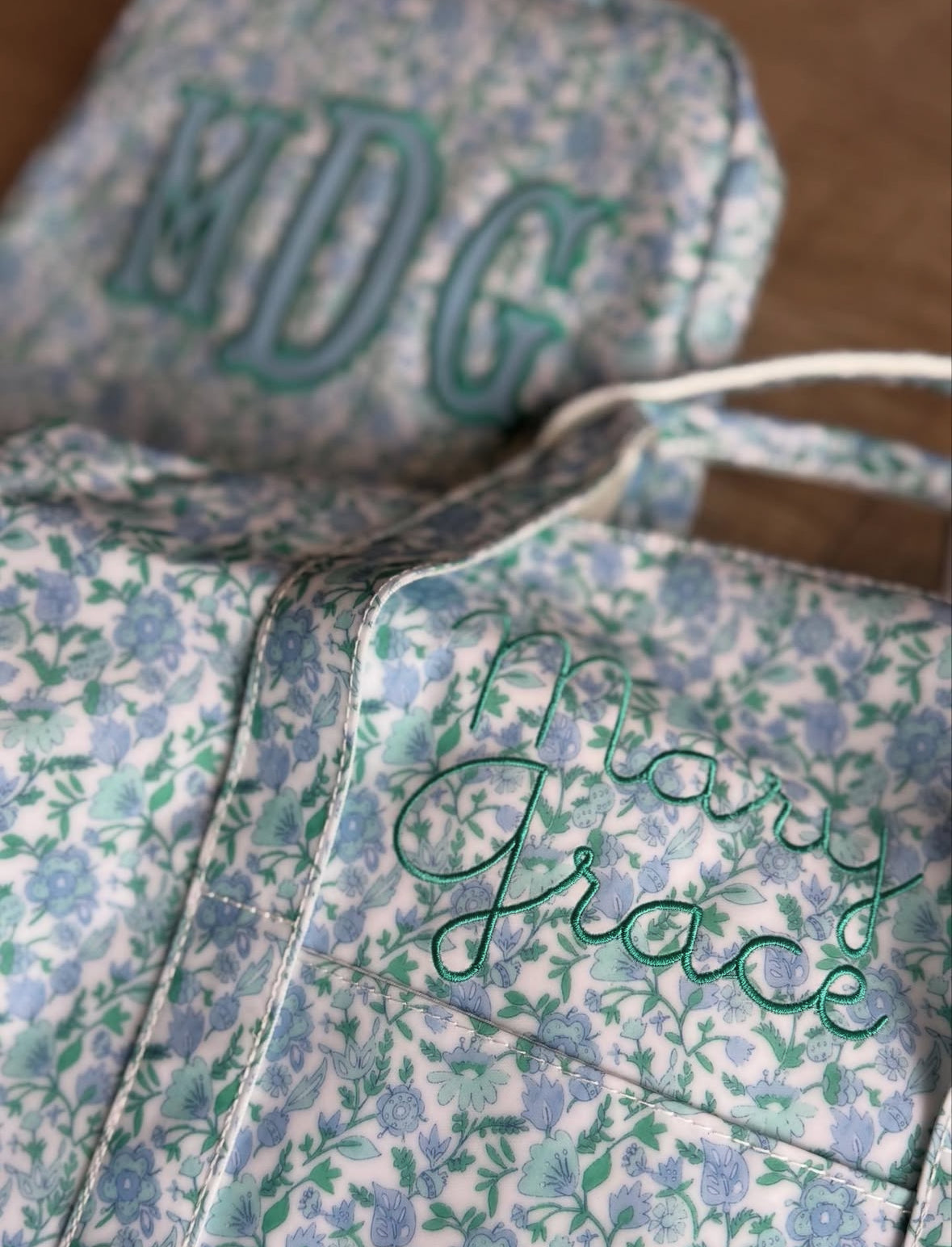 WEEKENDER Duffel Bag - HAMPTONS FLORAL