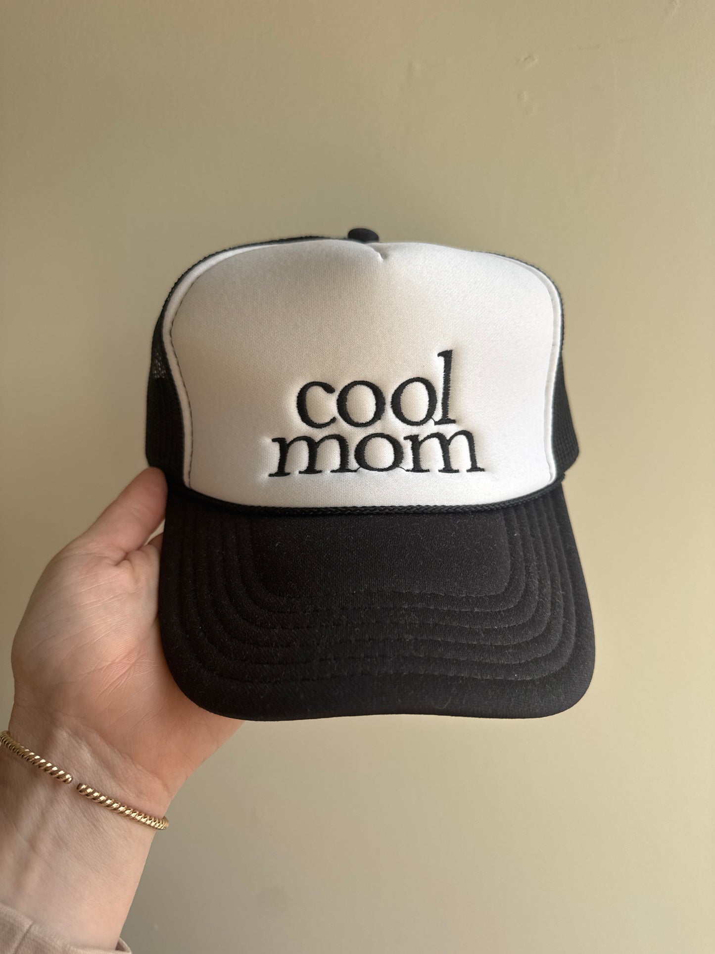Cool mom Trucker