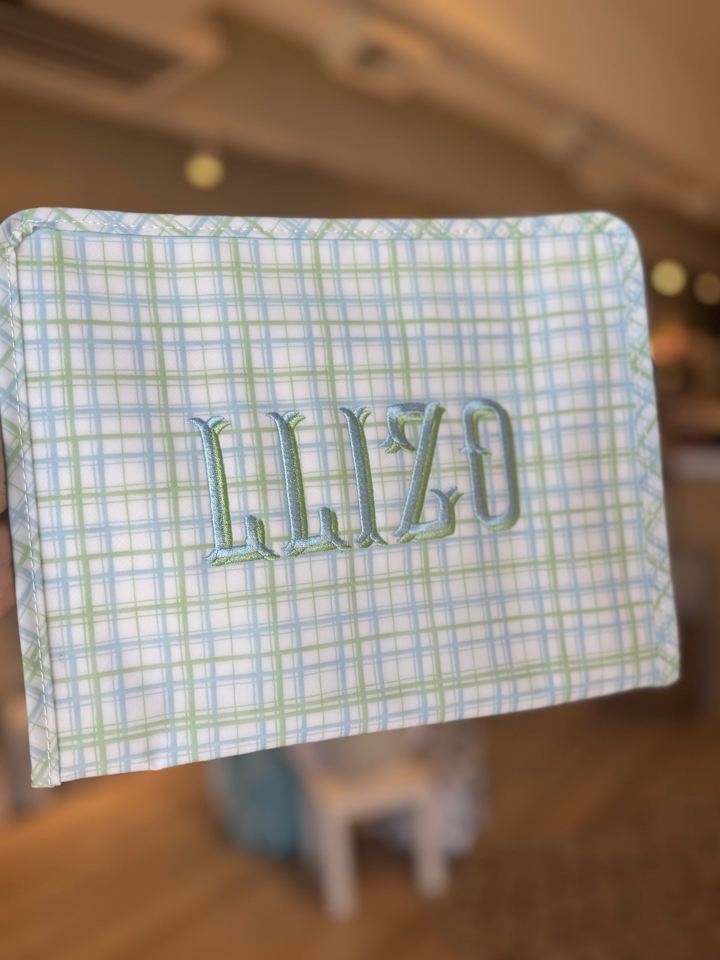 Large Roadie - CLASSIC PLAID by TRVL Designs
