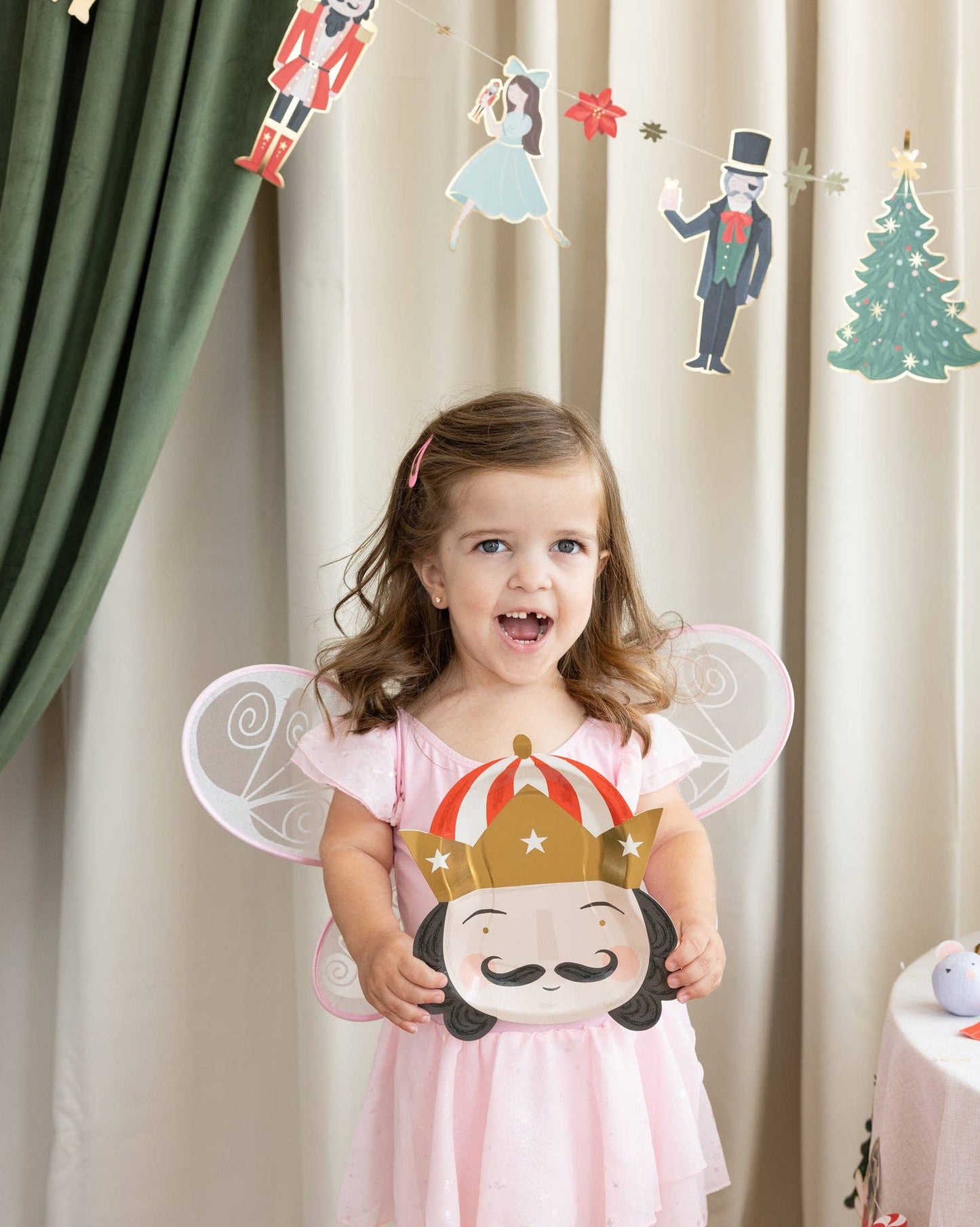 Nutcracker Shaped Head 10" Plate